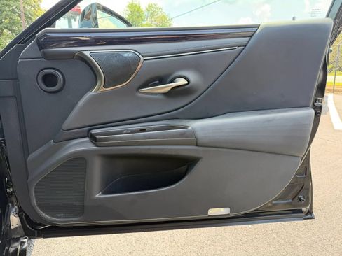 Used 2019 Lexus ES 350 w/ Premium Package FWD image 27