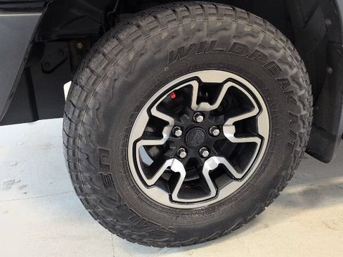 Used 2017 RAM 1500 Rebel w/ Luxury Group AWD/4WD image 7
