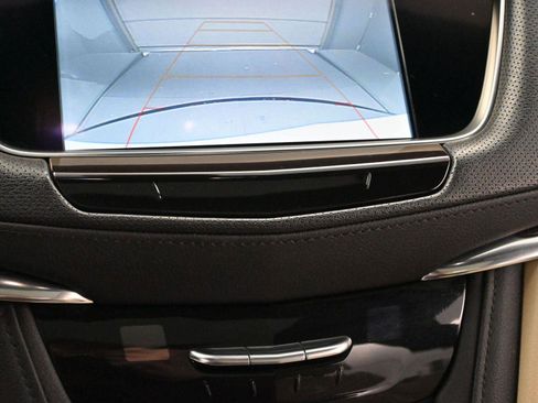 Used 2019 Cadillac XT5 Luxury FWD image 23
