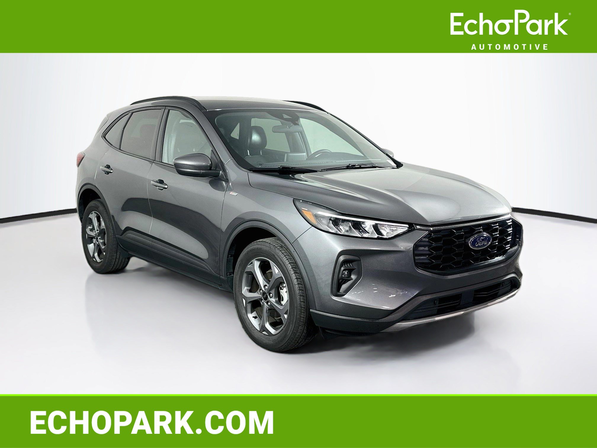 Used 2025 Ford Escape ST-Line Select AWD/4WD image 1