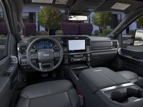 New 2026 Ford F250 Platinum w/ FX4 Off-Road Package AWD/4WD image 9