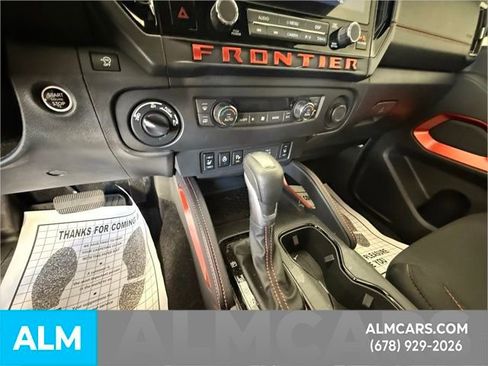 Used 2025 Nissan Frontier PRO-4X w/ Pro Convenience Package image 24