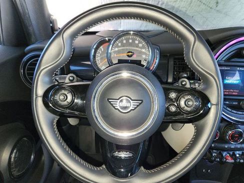 Used 2020 MINI Cooper S image 23