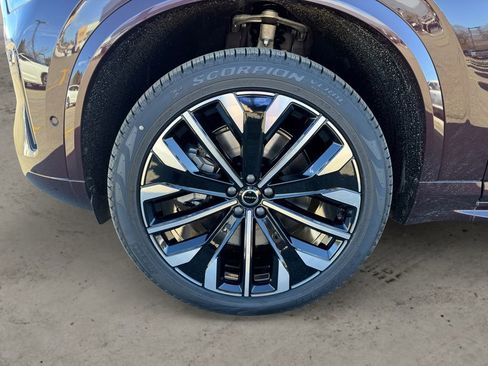 New 2026 Volvo XC90 T8 Ultra w/ Protection Package Premier AWD/4WD image 8
