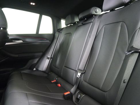 Certified 2024 BMW X4 xDrive30i image 16