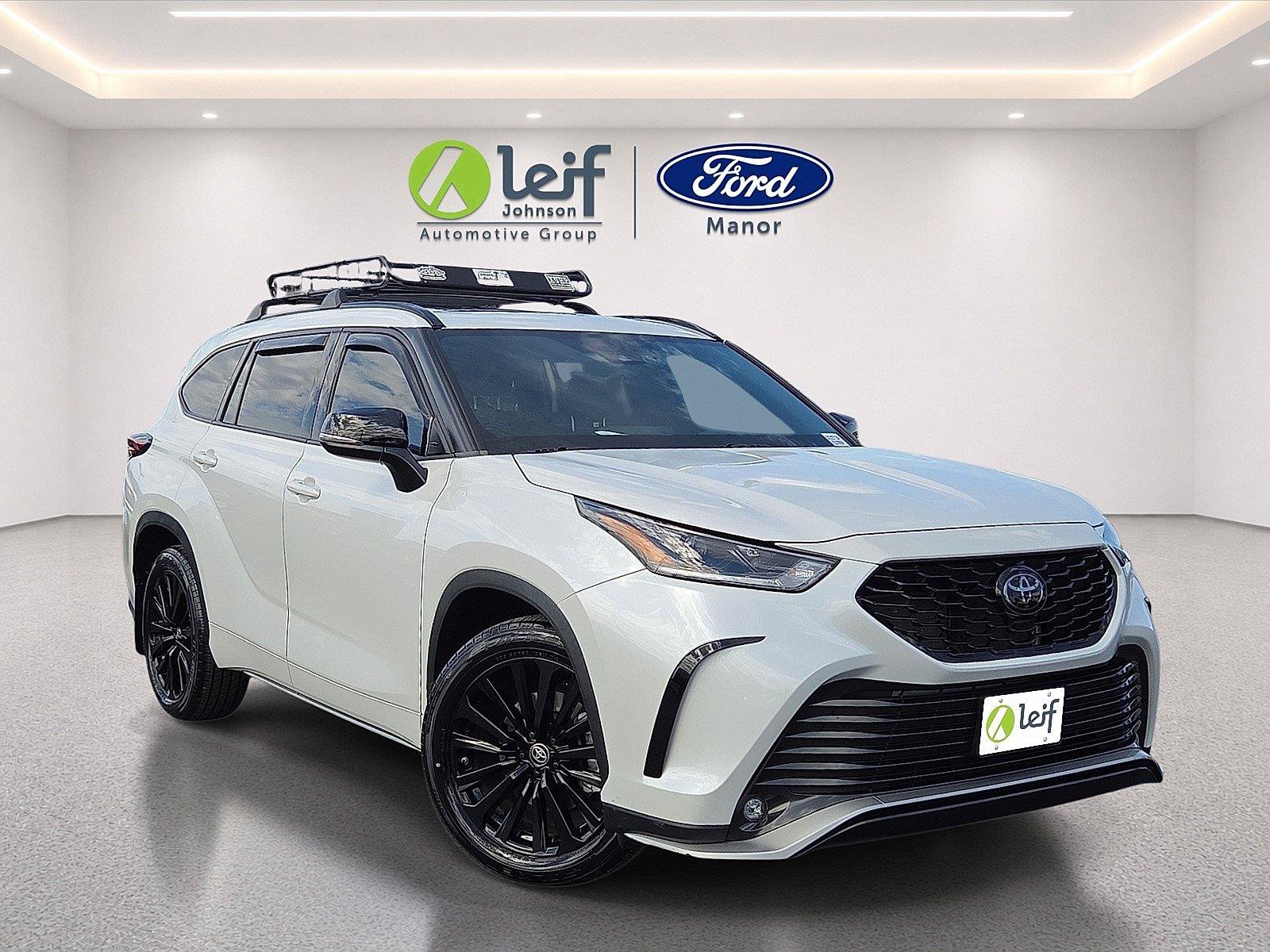 Used 2024 Toyota Highlander XSE AWD/4WD image 1