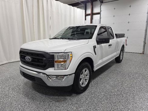 Used 2021 Ford F150 XL w/ Equipment Group 101A High RWD image 2