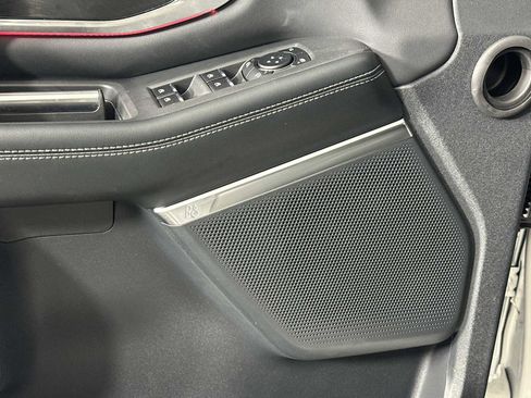 Used 2026 Ford Expedition Max Platinum w/ Stealth Performance Package image 11