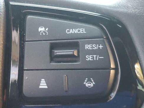 Used 2025 Honda Odyssey Sport-L image 16