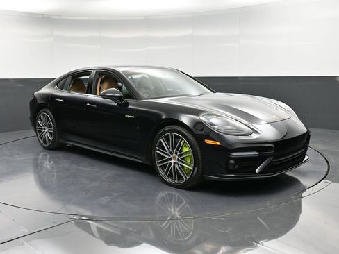 Certified 2018 Porsche Panamera Turbo S image 10