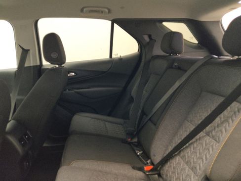 Used 2022 Chevrolet Equinox LT FWD image 18