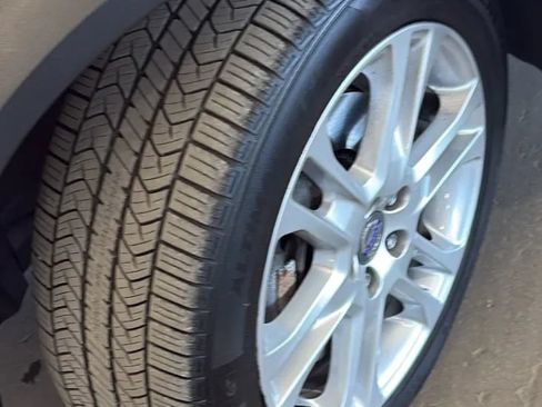 Used 2016 Volvo XC70 T5 Platinum w/ Climate Package AWD/4WD image 13