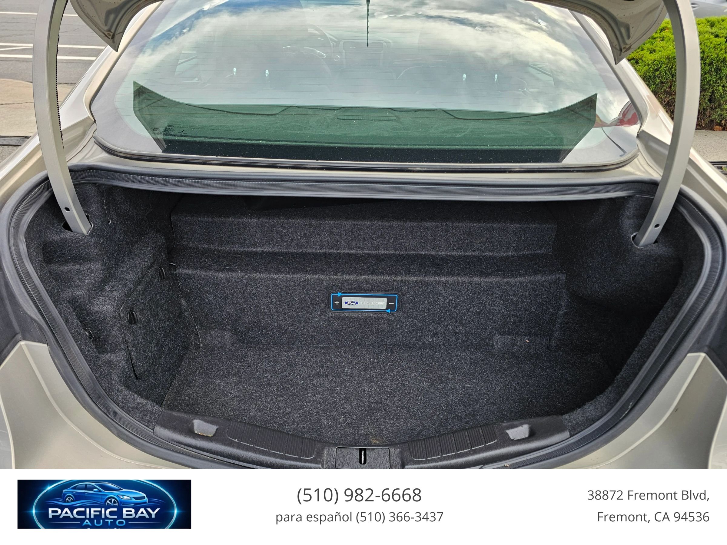 Used 2015 Ford Fusion Energi Titanium FWD image 14