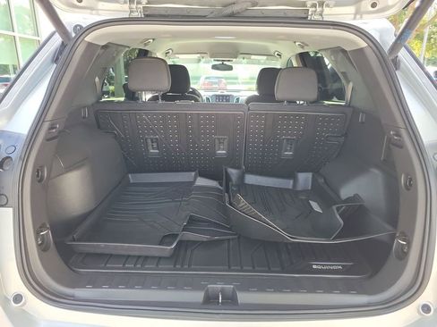 Used 2021 Chevrolet Equinox LT FWD image 27