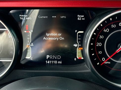 Used 2018 Jeep Wrangler Unlimited Rubicon AWD/4WD image 13