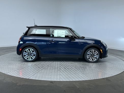 New 2026 MINI Cooper S FWD image 10