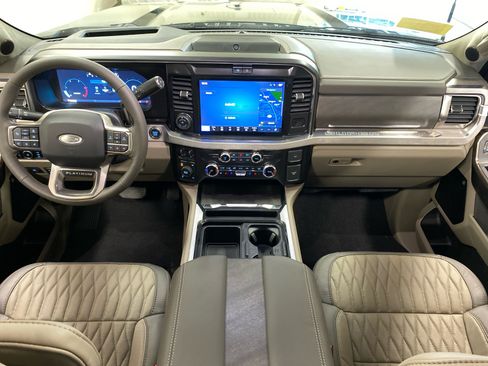 New 2026 Ford F350 Platinum w/ Platinum Plus Package AWD/4WD image 10