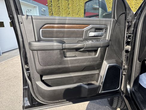 Used 2024 RAM 2500 Laramie w/ Safety Group image 15