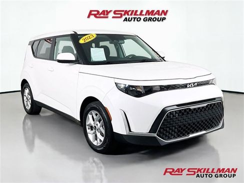 Used 2023 Kia Soul LX w/ Option Group 015 image 1