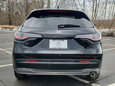 Certified 2023 Honda HR-V Sport image 5