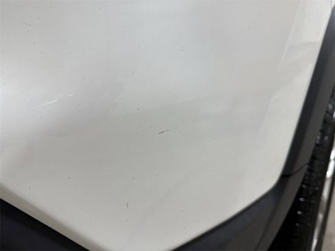 Used 2019 Jeep Cherokee Latitude w/ Popular Appearance Group image 30