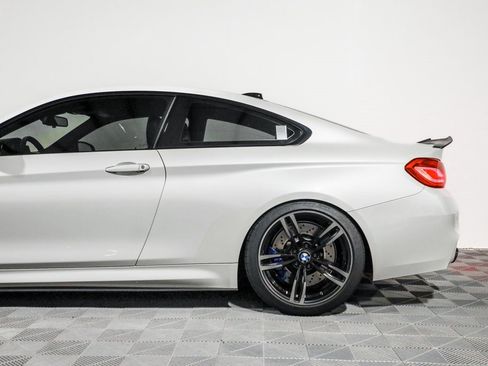 Used 2019 BMW M4 Coupe w/ Competition Package image 15