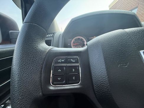 Used 2019 RAM 1500 Express w/ Express Value Package AWD/4WD image 22