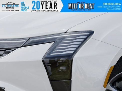 New 2027 Chrysler Pacifica Select FWD image 13