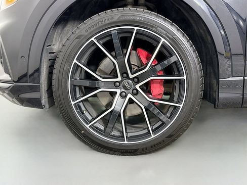 Used 2020 Audi Q8 Premium Plus w/ Premium Plus Package AWD/4WD image 33