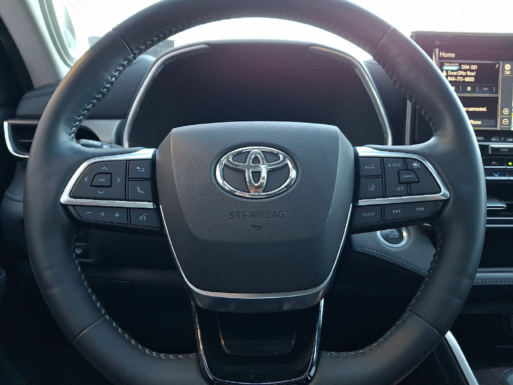 Used 2020 Toyota Highlander Limited AWD/4WD image 22