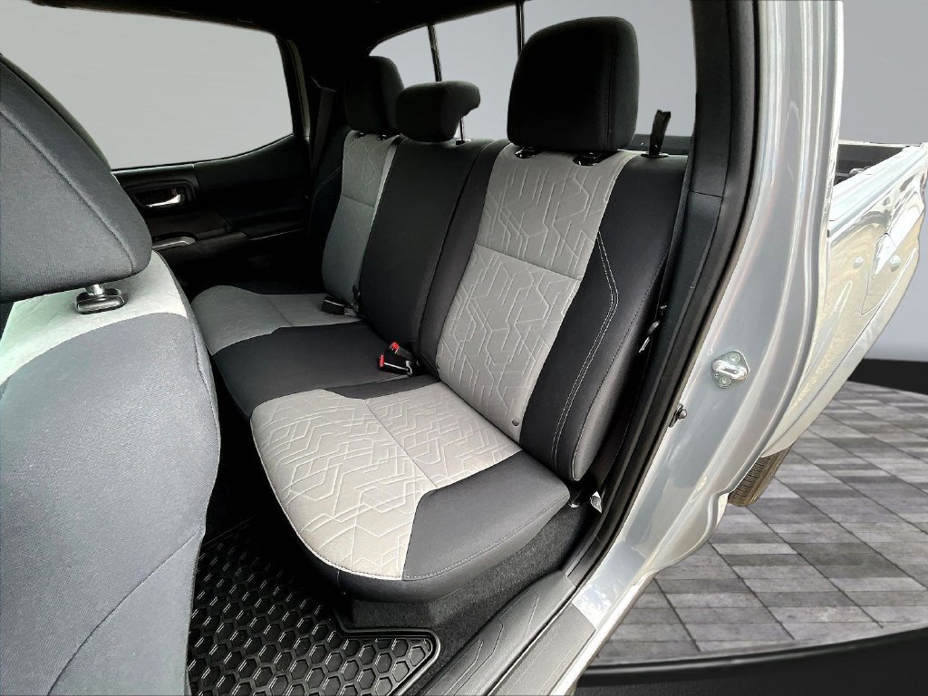 Used 2020 Toyota Tacoma 4x4 Double Cab image 25