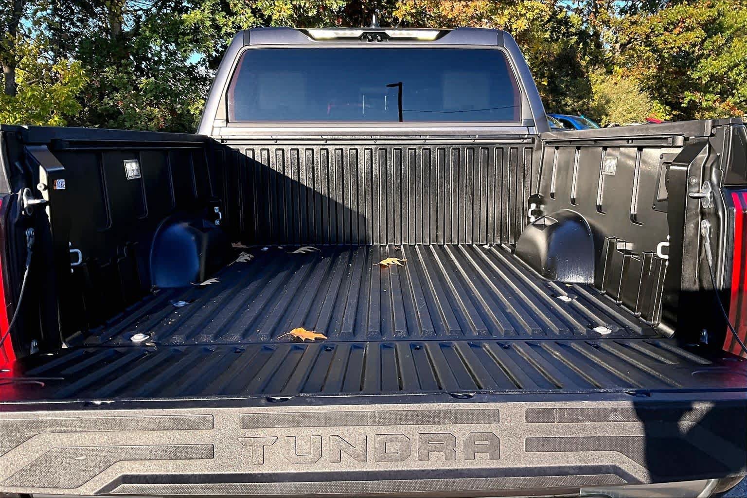 Certified 2025 Toyota Tundra Limited AWD/4WD image 30
