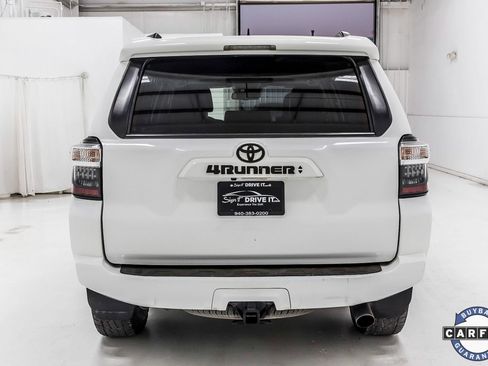 Used 2023 Toyota 4Runner SR5 Premium image 6
