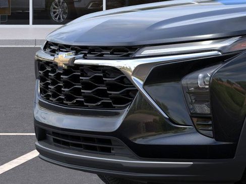 New 2026 Chevrolet Trax LT w/ LT Convenience Package FWD image 37