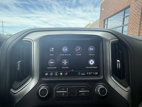 Used 2020 Chevrolet Silverado 2500 LTZ w/ LTZ Plus Package image 28