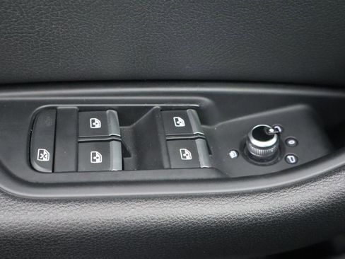 Used 2018 Audi A4 2.0T Ultra Premium image 28