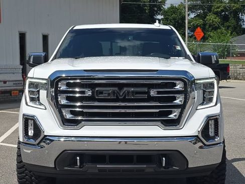 Used 2021 GMC Sierra 1500 SLT w/ SLT Premium Plus Package AWD/4WD image 8