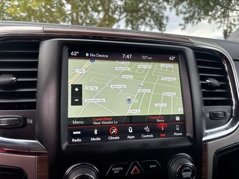 Used 2018 RAM 3500 Laramie AWD/4WD image 31