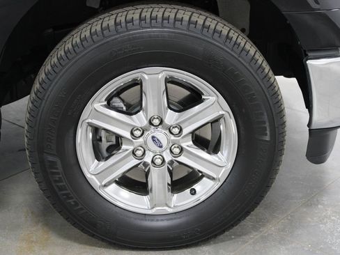 Used 2025 Ford F150 XLT w/ Equipment Group 301A Standard image 12