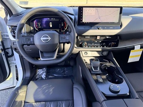 New 2026 Nissan Rogue Platinum w/ Platinum Premium Package image 18