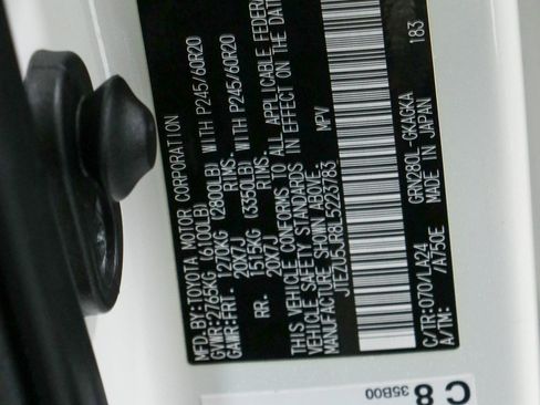 Used 2020 Toyota 4Runner Limited RWD image 35