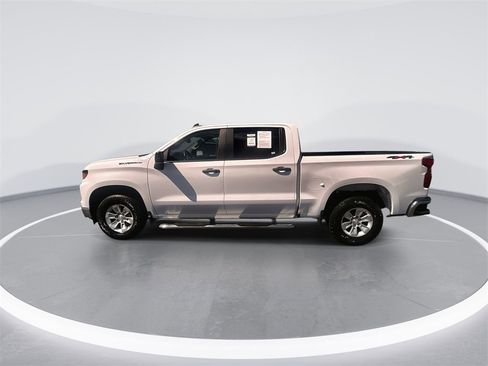 Used 2024 Chevrolet Silverado 1500 W/T w/ WT Value Package image 5