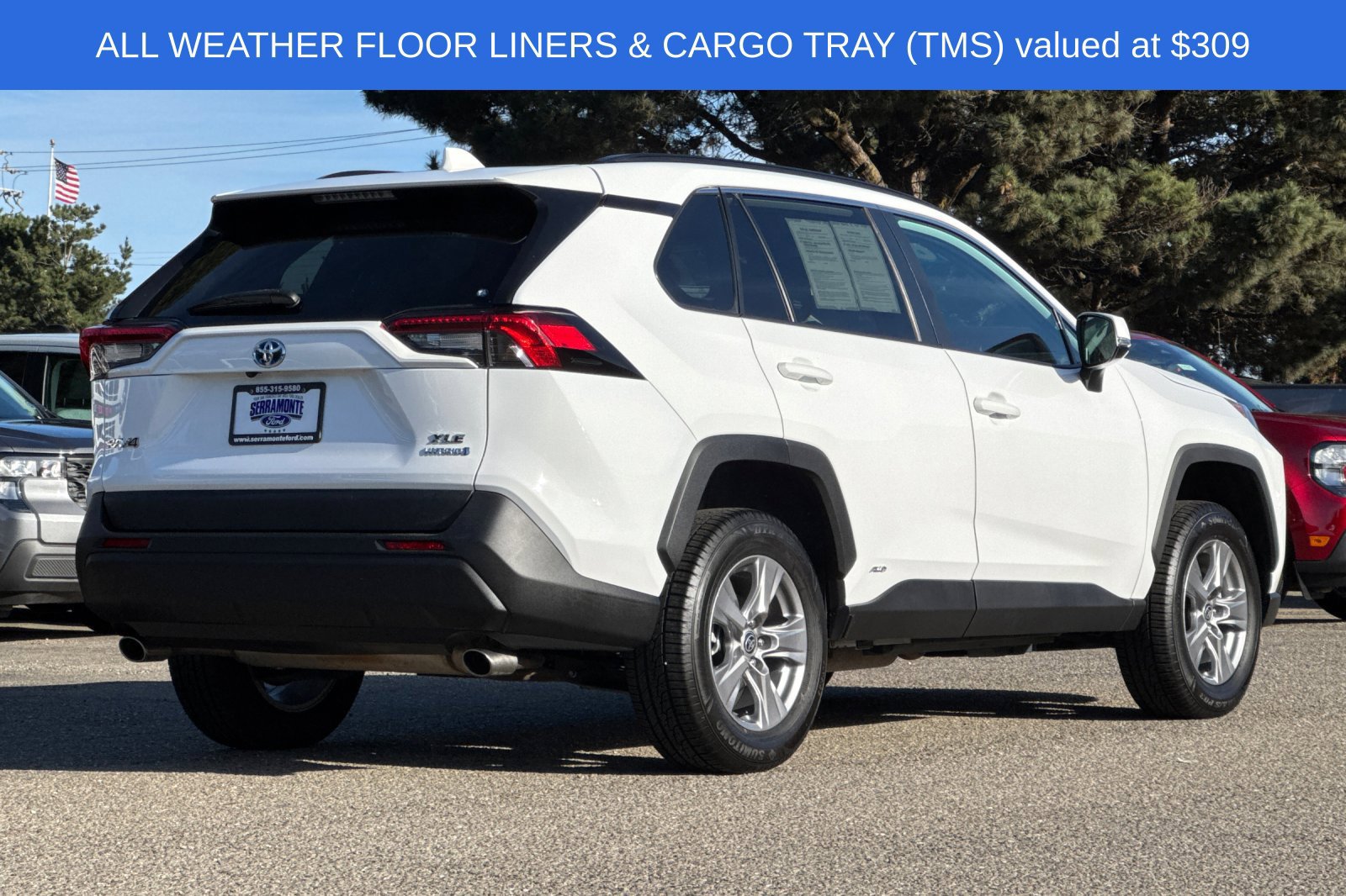 Used 2023 Toyota RAV4 XLE w/ XLE Grade Weather Package AWD/4WD image 5