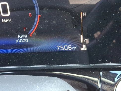 Certified 2024 Chevrolet Trax RS w/ Driver Confidence Package image 21