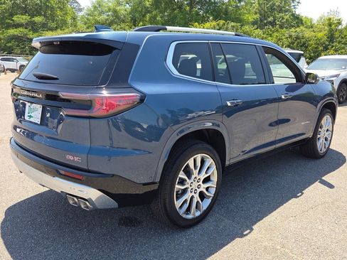 New 2026 GMC Acadia Denali w/ Super Cruise Package FWD image 11