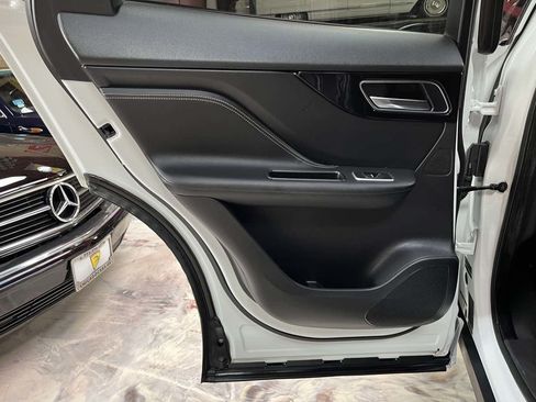 Used 2018 Jaguar F-PACE S AWD/4WD image 27