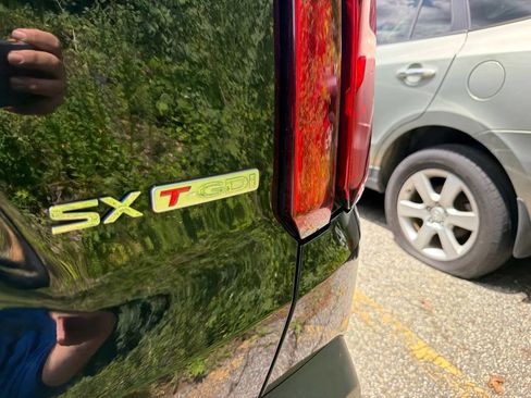 Used 2021 Kia Sorento SX Prestige AWD/4WD image 10