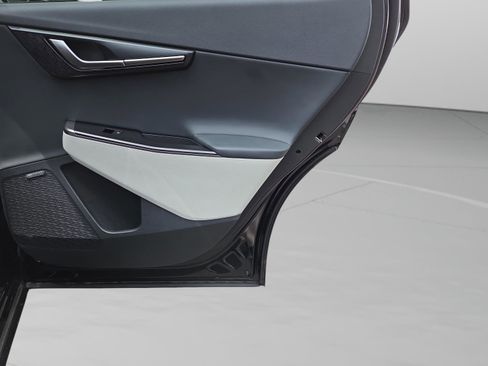 New 2025 Kia EV6 GT-Line RWD image 18