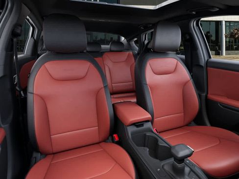 New 2025 Kia K4 GT-Line image 15