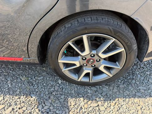 Used 2020 Kia Soul GT-Line w/ GT 2.0L Power Sunroof Package FWD image 9
